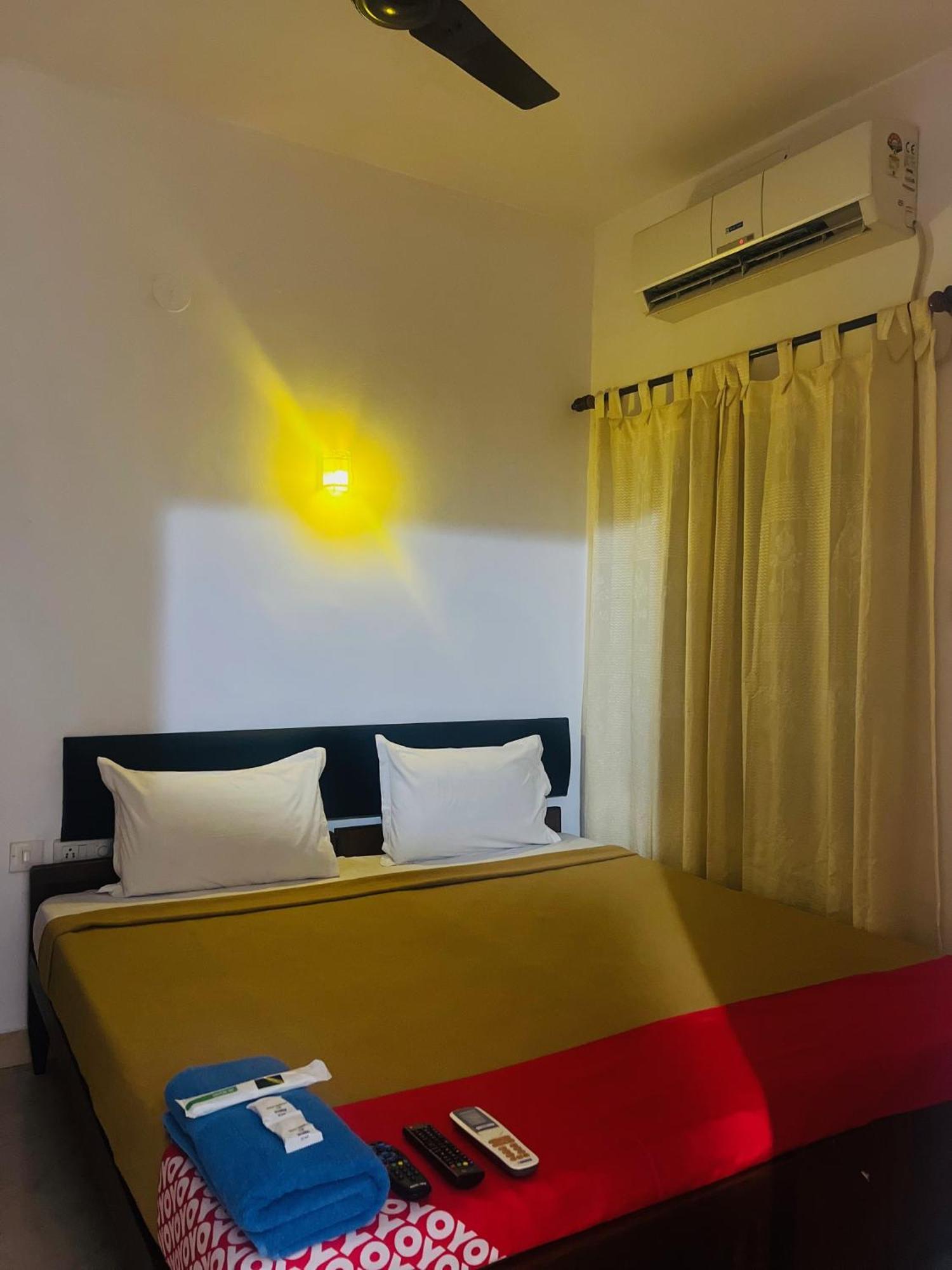 Hotel Sunday - Townhouse Club Airport Trivandrum Thiruvananthapuram Zewnętrze zdjęcie